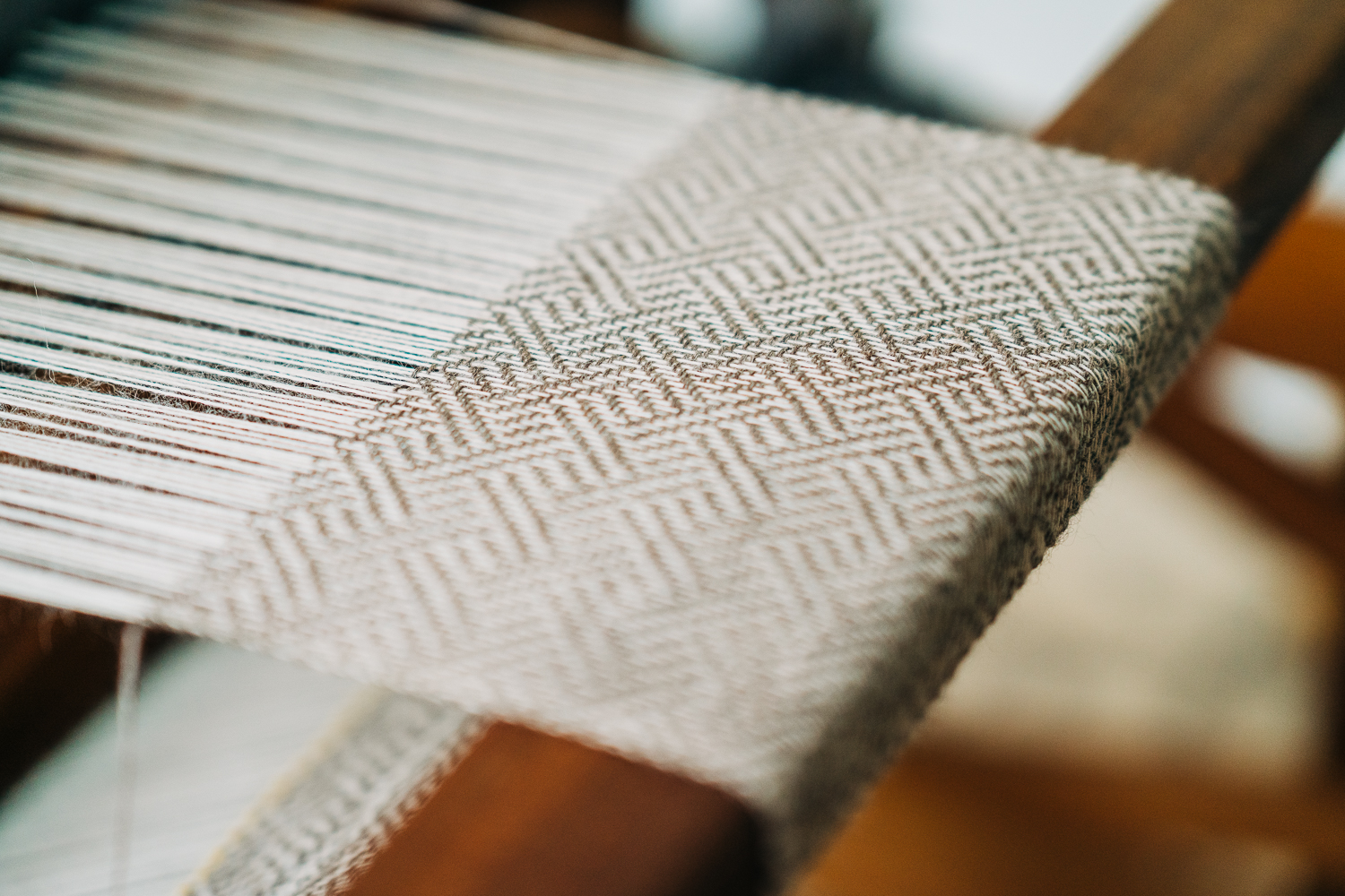 Handwoven Plaited Fawn & Cream Pure Alpaca Scarf - Image 3
