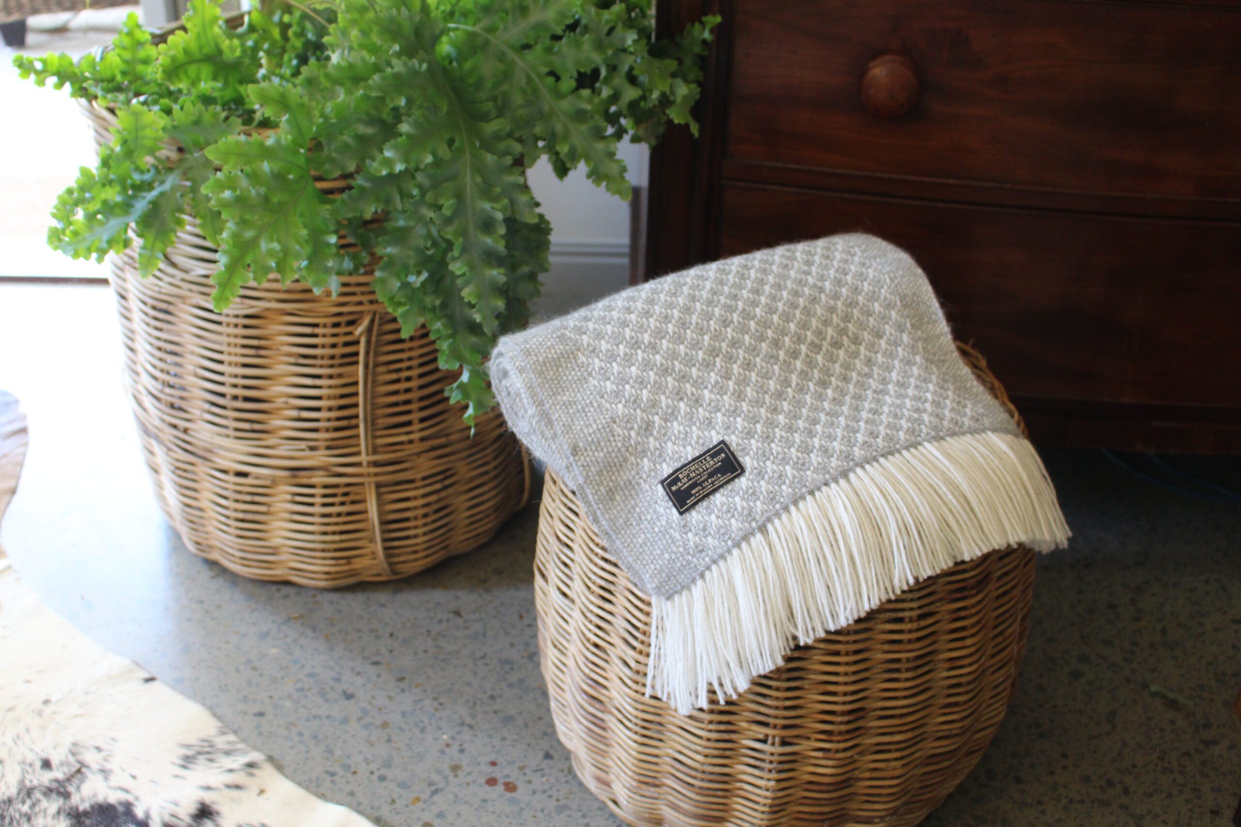 Handwoven Light Grey & White 'Seashells' Pure Alpaca Shawl - Image 2