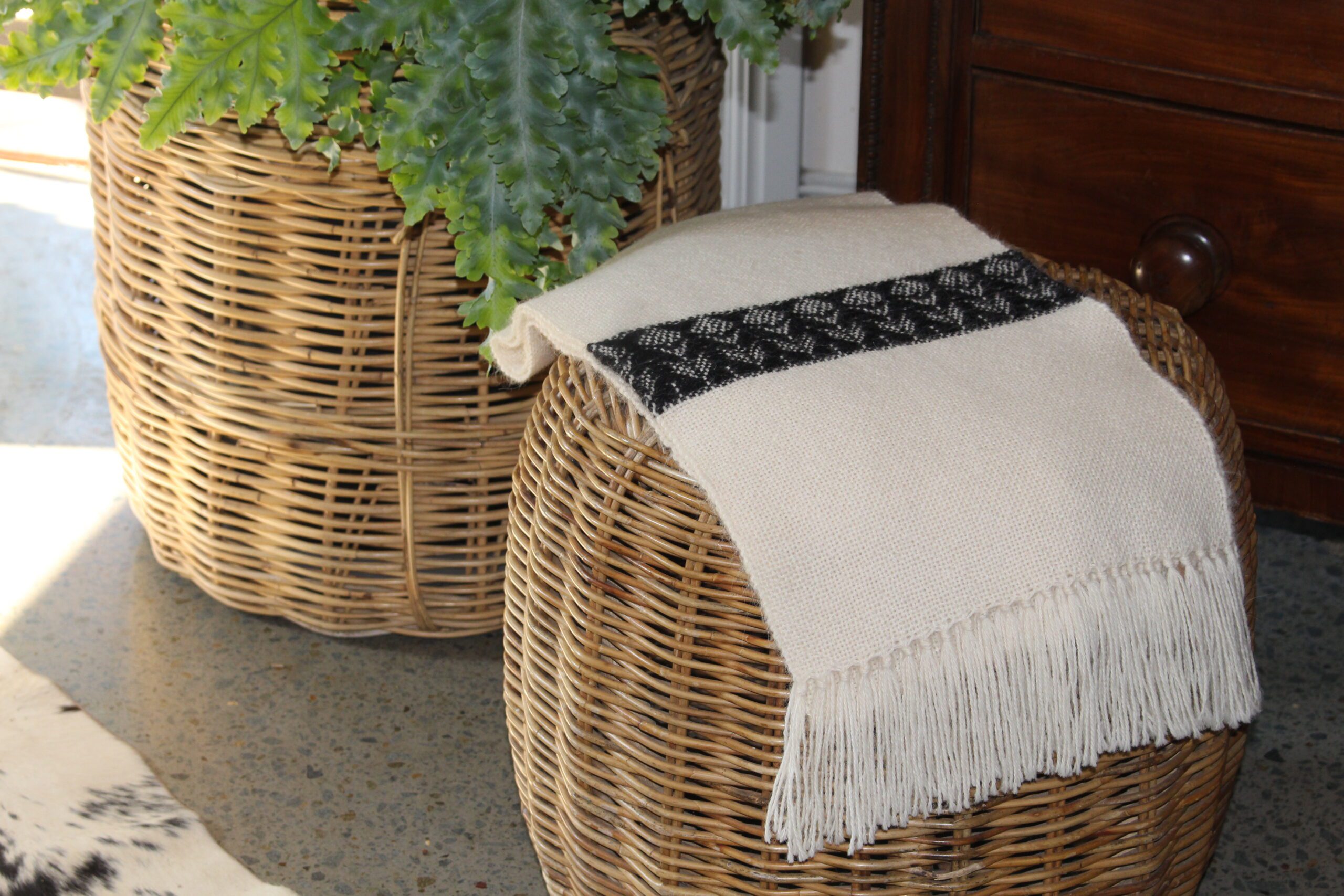 Handwoven Cream & Black Waratah Alpaca Scarf - Image 2